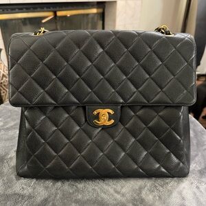 Rare tall maxi Chanel timeless single flap in caviar